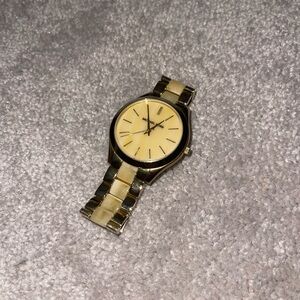 Michael Kors Beige and Gold Timepiece
